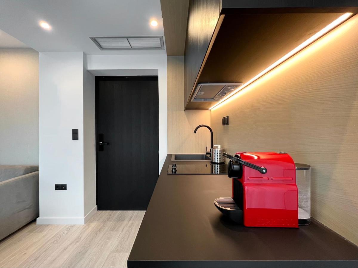 Icon Urban Living Aparthotel Солун Екстериор снимка