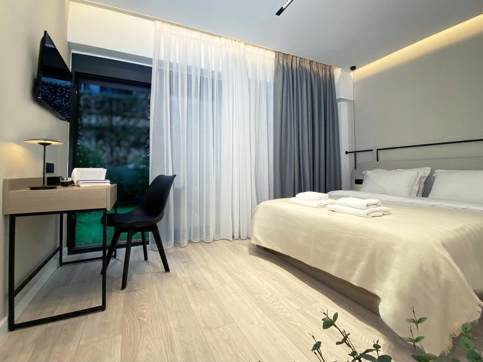 Icon Urban Living Aparthotel Солун Екстериор снимка